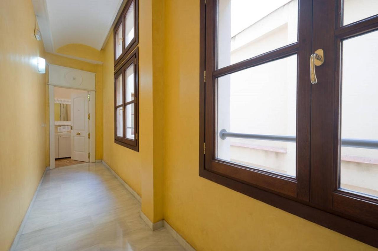 Reyes Catolicos I Apartment Granada Luaran gambar